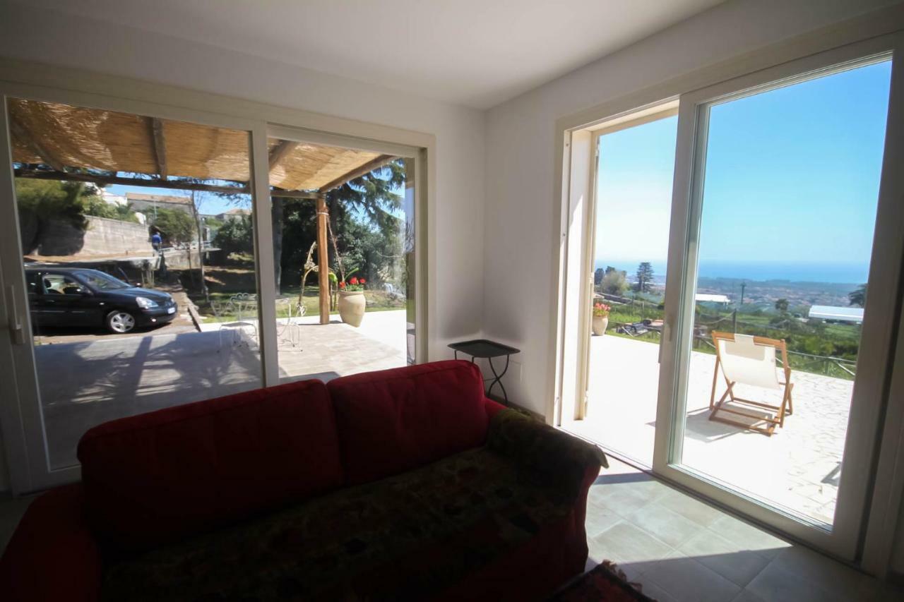 Villa Palm Hill Piedimonte Etneo Exterior foto